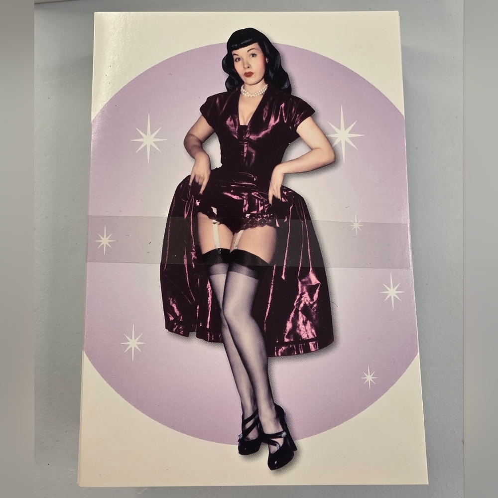 NEW Vintage 2006 Bettie Page Pinup Notecard Set New In Box 3161-D - Picture 9 of 13